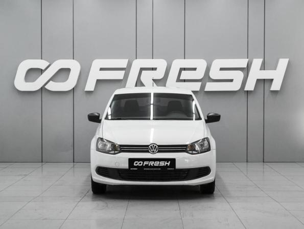 Volkswagen Polo V с пробегом 2013 года, цена 830 000 рублей, 107480 км, седан, Автокод Объявления