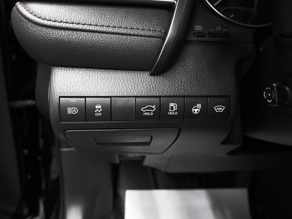 Toyota Camry VIII (XV70) с пробегом 2020 года, цена 2 895 000 рублей, 118533 км, седан, Автокод Объявления