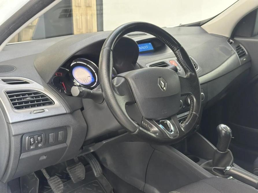 Renault Fluence I Рестайлинг Барнаул  - изображение 20