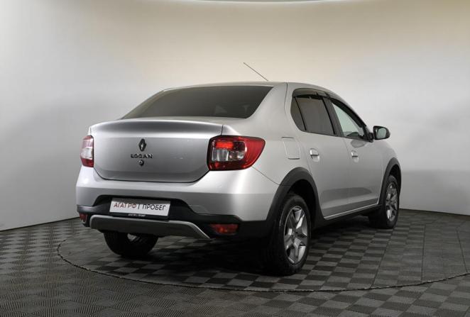 Renault Logan II Рестайлинг с пробегом 2020 года, цена 1 370 000 рублей, 62996 км, седан, Автокод Объявления