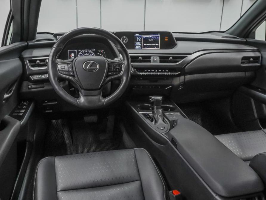 Lexus UX I Ростов-на-Дону  - изображение 6