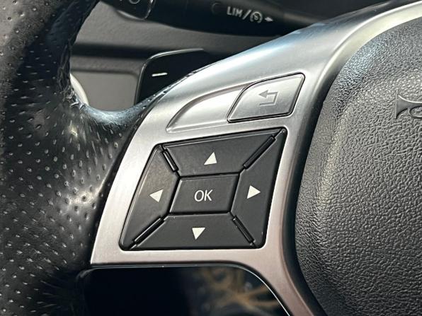 Mercedes-Benz C-Класс III (W204) Рестайлинг с пробегом 2011 года, цена 1 200 000 рублей, 217000 км, седан, Автокод Объявления