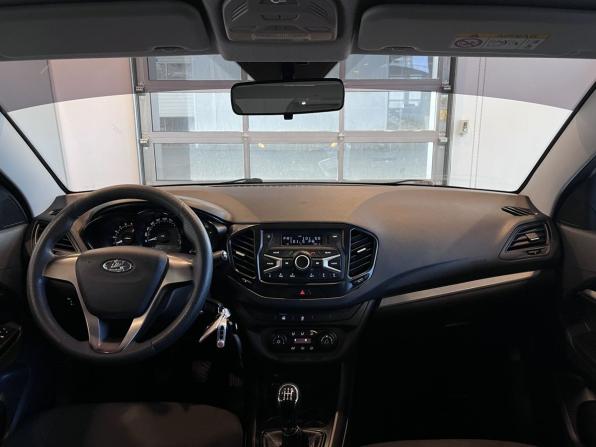 Lada (ВАЗ) Vesta I с пробегом 2017 года, цена 890 000 рублей, 118766 км, седан, Автокод Объявления
