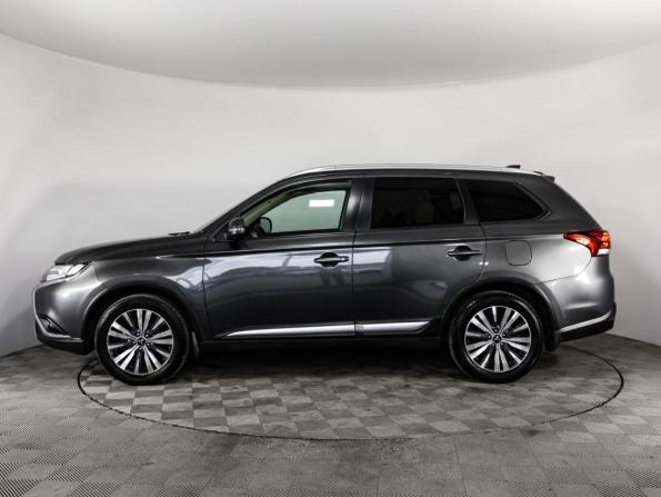 Mitsubishi Outlander III Рестайлинг 3 с пробегом 2021 года, цена 2 649 000 рублей, 35543 км, внедорожник, Автокод Объявления