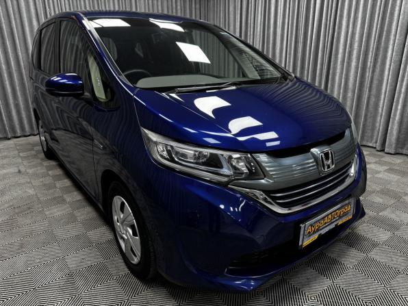 Honda Freed II с пробегом 2018 года, цена 1 600 000 рублей, 157574 км, компактвэн, Автокод Объявления
