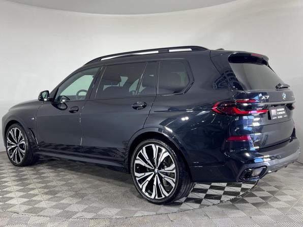 BMW X7 I (G07) Рестайлинг с пробегом 2025 года, цена 16 099 000 рублей, 3905 км, внедорожник, Автокод Объявления