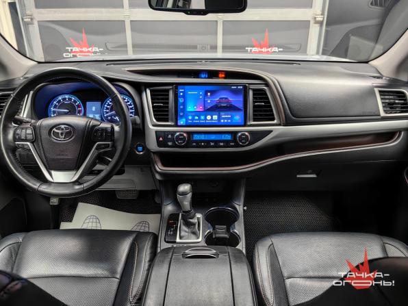 Toyota Highlander III (XU50) с пробегом 2014 года, цена 2 600 000 рублей, 182000 км, внедорожник, Автокод Объявления