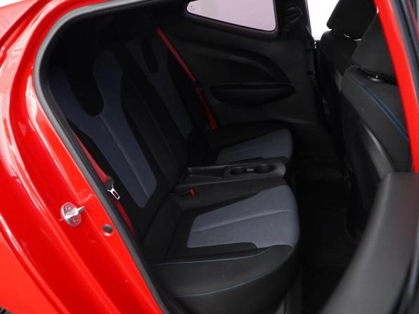 Hyundai Veloster II с пробегом 2018 года, цена 1 577 077 рублей, 153068 км, хэтчбек, Автокод Объявления