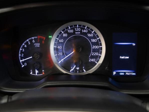 Toyota Corolla XII (E210) с пробегом 2021 года, цена 2 150 000 рублей, 70000 км, седан, Автокод Объявления
