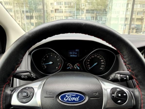 Ford Focus III с пробегом 2013 года, цена 830 000 рублей, 181343 км, хэтчбек, Автокод Объявления