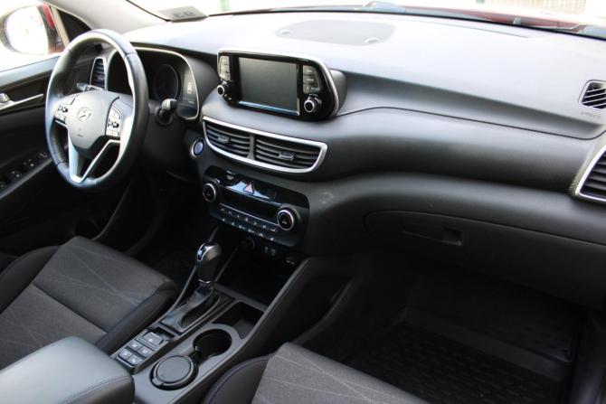 Hyundai Tucson III с пробегом 2018 года, цена 2 295 000 рублей, 93416 км, внедорожник, Автокод Объявления