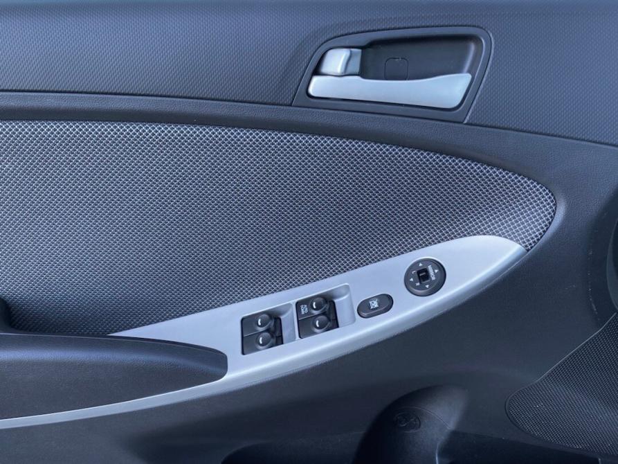 Hyundai Solaris I Сочи  - изображение 10