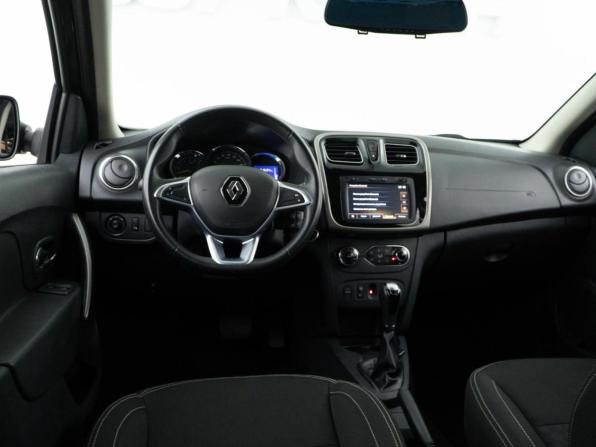 Renault Sandero II Рестайлинг с пробегом 2018 года, цена 1 199 444 рубля, 71534 км, хэтчбек, Автокод Объявления