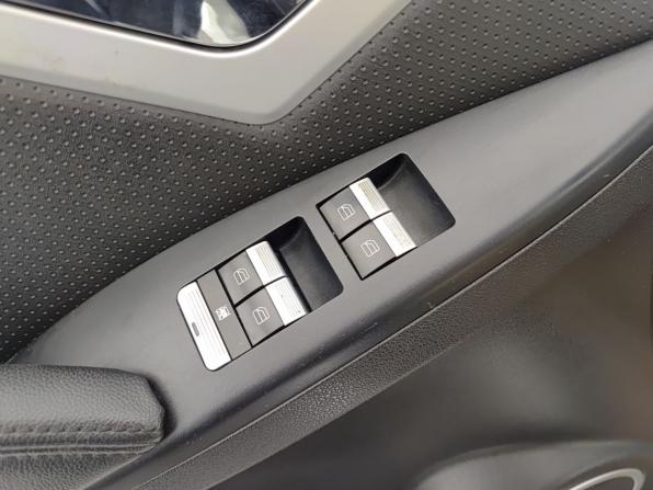 Lifan X60 I Рестайлинг с пробегом 2016 года, цена 650 000 рублей, 113443 км, внедорожник, Автокод Объявления