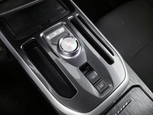 Haval Jolion I Рестайлинг с пробегом 2025 года, цена 2 080 000 рублей, 15273 км, внедорожник, Автокод Объявления