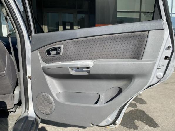 Kia Carens I (RS) Рестайлинг с пробегом 2006 года, цена 355 000 рублей, 250685 км, компактвэн, Автокод Объявления