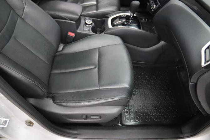 Nissan X-Trail III с пробегом 2017 года, цена 1 895 950 рублей, 193536 км, внедорожник, Автокод Объявления