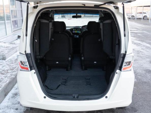 Honda Freed I Рестайлинг с пробегом 2012 года, цена 1 000 000 рублей, 99663 км, компактвэн, Автокод Объявления