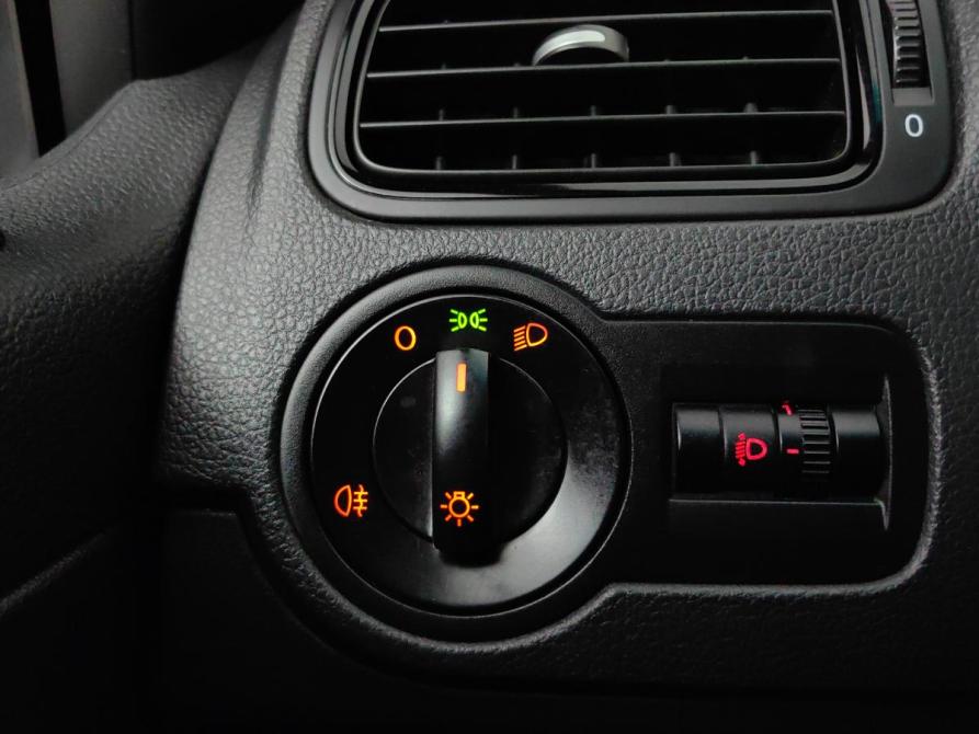Volkswagen Polo V Подольск  - изображение 21