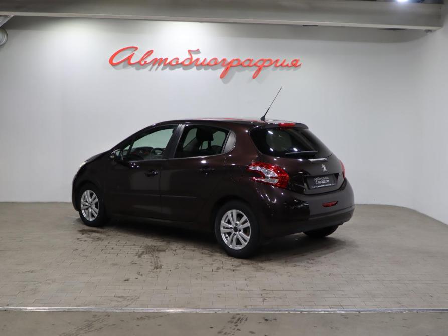 Peugeot 208 I Санкт-Петербург  - изображение 6