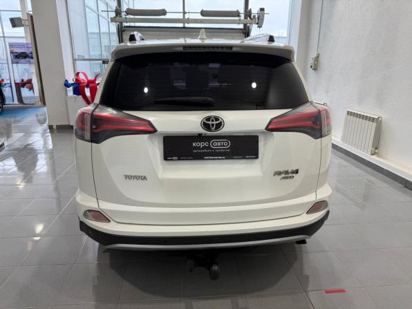 Toyota RAV4 IV (XA40) Рестайлинг с пробегом 2016 года, цена 1 950 000 рублей, 227824 км, внедорожник, Автокод Объявления