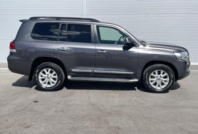 Toyota Land Cruiser 200 Series Рестайлинг 2 с пробегом 2016 года, цена 5 250 000 рублей, 210792 км, внедорожник, Автокод Объявления