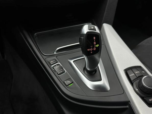 BMW 3 серии VI (F3x) Рестайлинг с пробегом 2017 года, цена 2 450 000 рублей, 134221 км, седан, Автокод Объявления