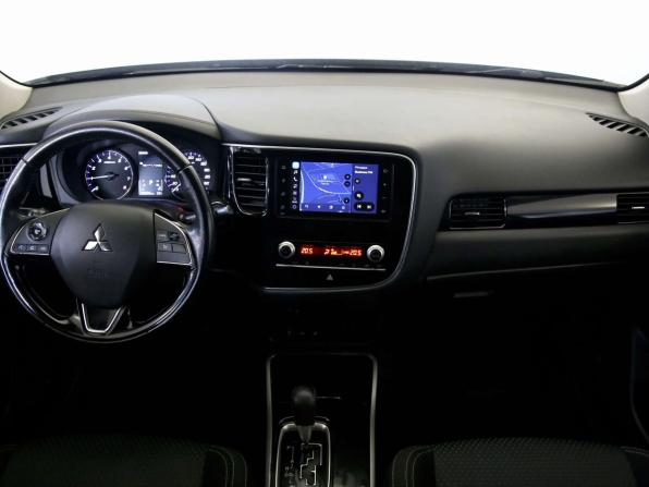 Mitsubishi Outlander III Рестайлинг 3 с пробегом 2020 года, цена 1 990 000 рублей, 190497 км, внедорожник, Автокод Объявления