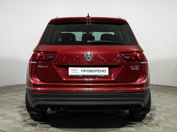Volkswagen Tiguan II с пробегом 2017 года, цена 2 249 700 рублей, 166604 км, внедорожник, Автокод Объявления