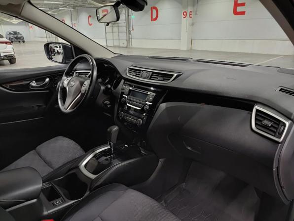 Nissan Qashqai II с пробегом 2018 года, цена 1 930 000 рублей, 66489 км, внедорожник, Автокод Объявления