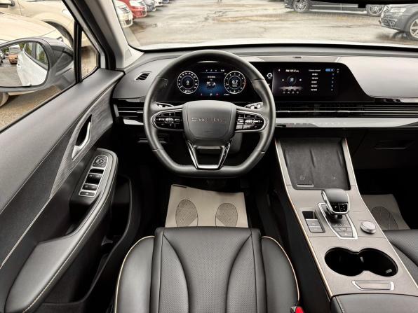 Omoda C5 I Рестайлинг с пробегом 2024 года, цена 2 359 000 рублей, 21192 км, внедорожник, Автокод Объявления