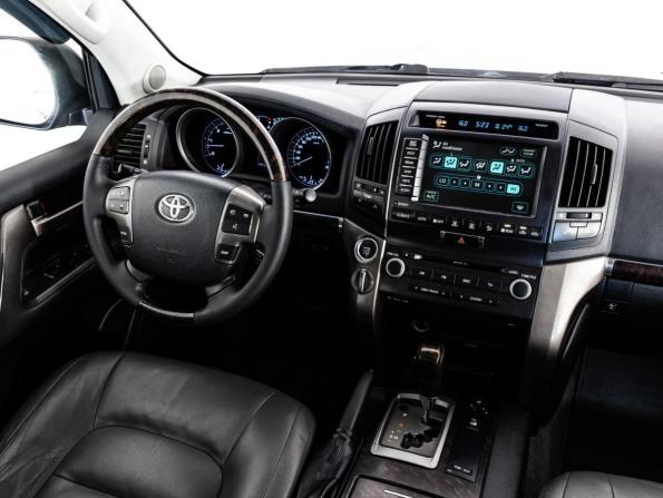 Toyota Land Cruiser 200 Series с пробегом 2008 года, цена 2 499 000 рублей, 255309 км, внедорожник, Автокод Объявления