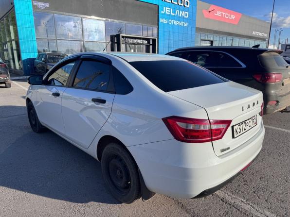 Lada (ВАЗ) Vesta I с пробегом 2017 года, цена 785 000 рублей, 107972 км, седан, Автокод Объявления