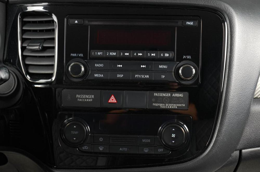 Mitsubishi Outlander III Рестайлинг 2 Тюмень  - изображение 17