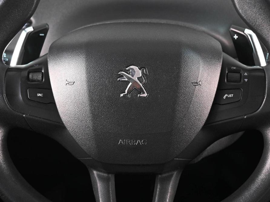 Peugeot 208 I Ростов-на-Дону  - изображение 12