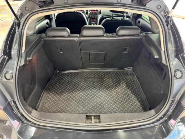 Opel Astra J Рестайлинг с пробегом 2014 года, цена 785 000 рублей, 182555 км, хэтчбек, Автокод Объявления