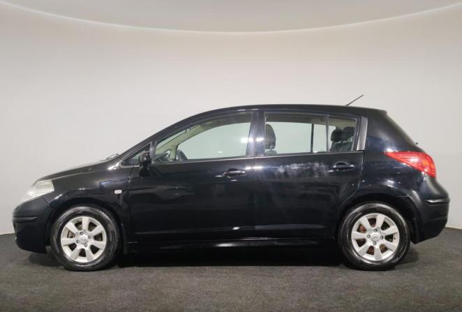 Nissan Tiida I Рестайлинг с пробегом 2011 года, цена 705 000 рублей, 193289 км, хэтчбек, Автокод Объявления