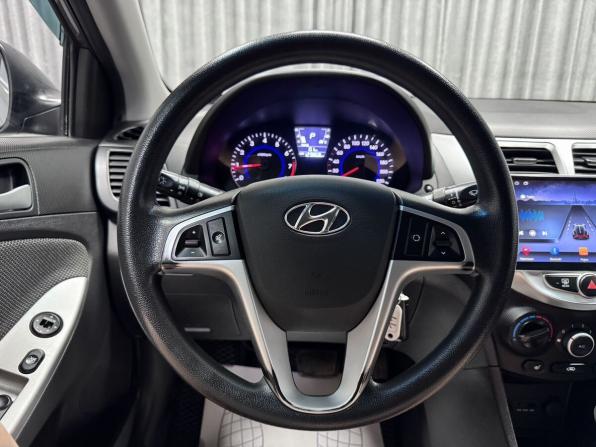 Hyundai Solaris I с пробегом 2012 года, цена 970 000 рублей, 123868 км, седан, Автокод Объявления