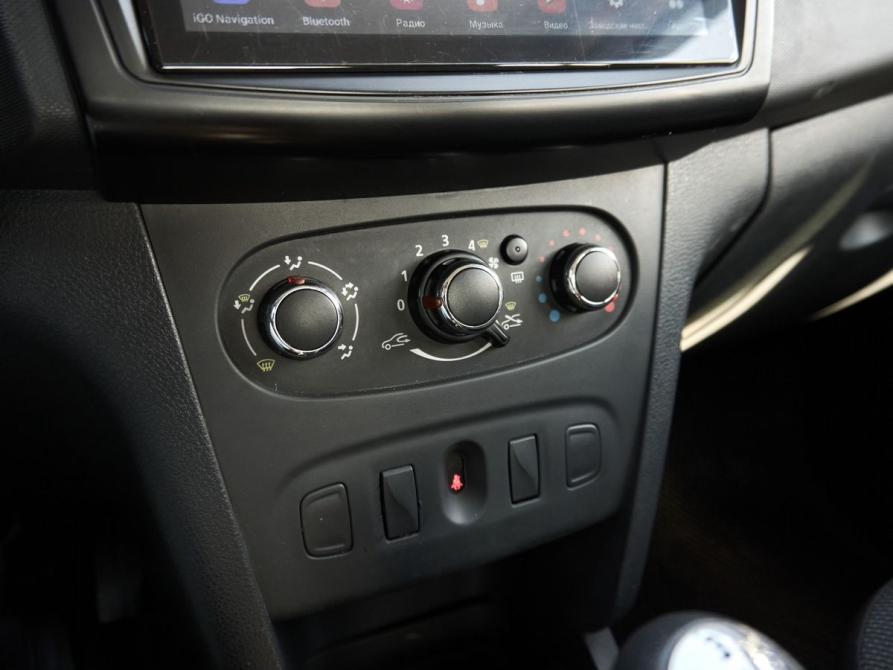 Renault Logan II Казань  - изображение 10