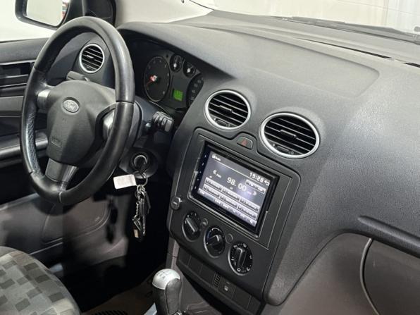 Ford Focus II с пробегом 2007 года, цена 315 000 рублей, 160498 км, хэтчбек, Автокод Объявления