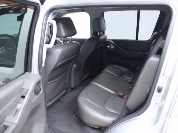 Nissan Pathfinder III Рестайлинг с пробегом 2011 года, цена 1 490 000 рублей, 238053 км, внедорожник, Автокод Объявления