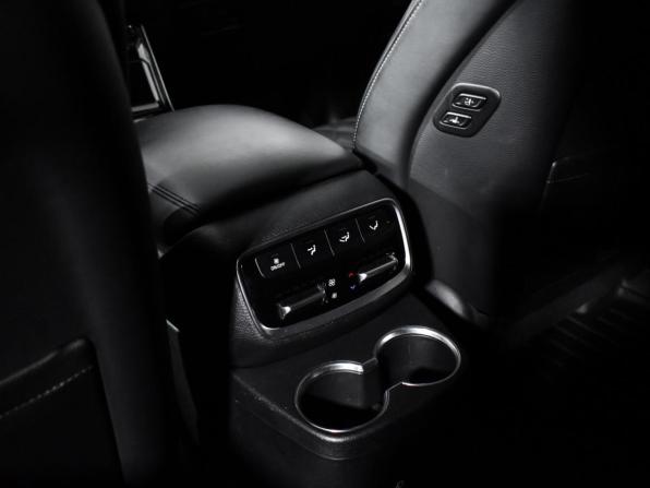 Kia Mohave I Рестайлинг 2 с пробегом 2021 года, цена 3 390 000 рублей, 157010 км, внедорожник, Автокод Объявления