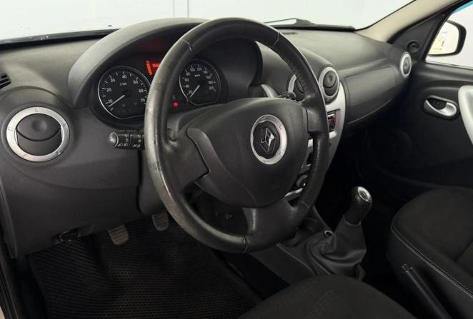 Renault Sandero I с пробегом 2011 года, цена 645 000 рублей, 158270 км, хэтчбек, Автокод Объявления