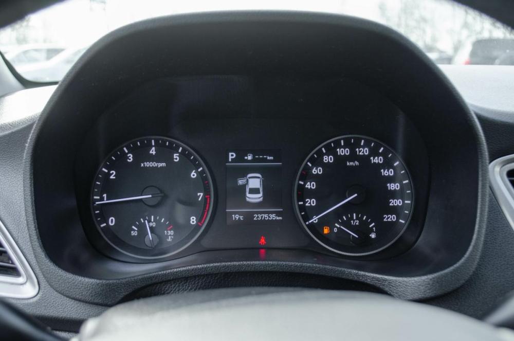 Hyundai Solaris II Курган  - изображение 7