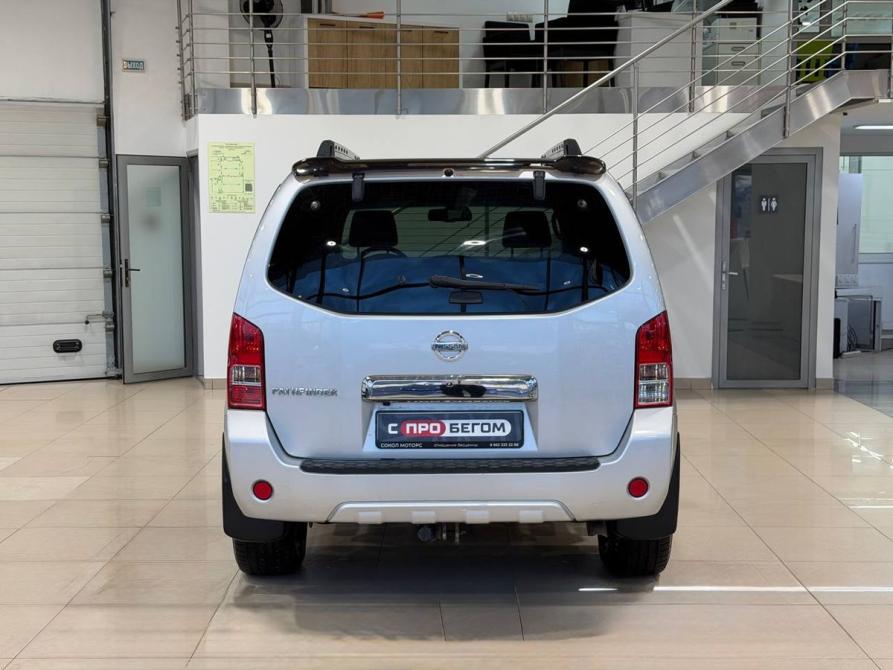 Nissan Pathfinder III Рестайлинг Ростов-на-Дону  - изображение 6