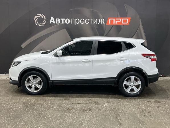 Nissan Qashqai II с пробегом 2015 года, цена 1 450 000 рублей, 127443 км, внедорожник, Автокод Объявления