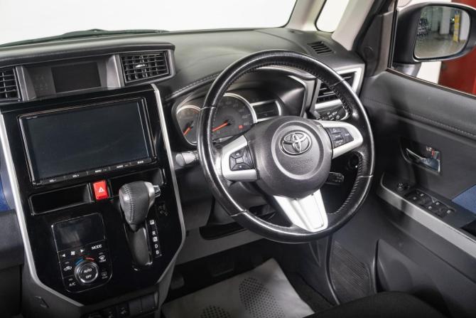 Toyota Roomy I с пробегом 2019 года, цена 1 149 000 рублей, 112 км, микровэн, Автокод Объявления