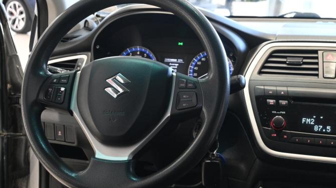 Suzuki SX4 II (S-Cross) с пробегом 2014 года, цена 1 095 000 рублей, 152476 км, хэтчбек, Автокод Объявления