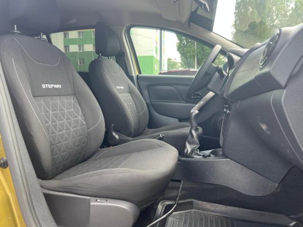 Renault Sandero II с пробегом 2017 года, цена 1 049 300 рублей, 101332 км, хэтчбек, Автокод Объявления