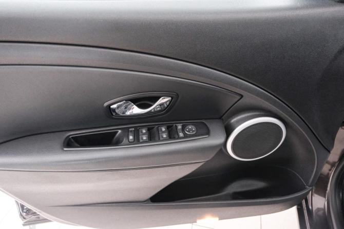 Renault Fluence I с пробегом 2012 года, цена 729 000 рублей, 143000 км, седан, Автокод Объявления